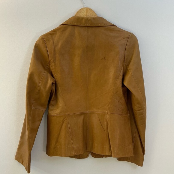 BANANA REPUBLIC Genuine Leather Blazer Jacket – Caramel Tan – Size 2 (Women’s) - Picture 5 of 10